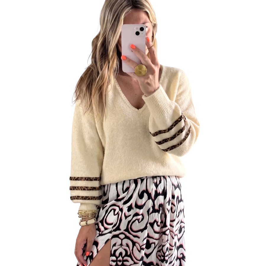 Beige V Neck Leopard Striped Detail Long Sleeve Casual Sweater Sweaters & Cardigans/Sweaters
