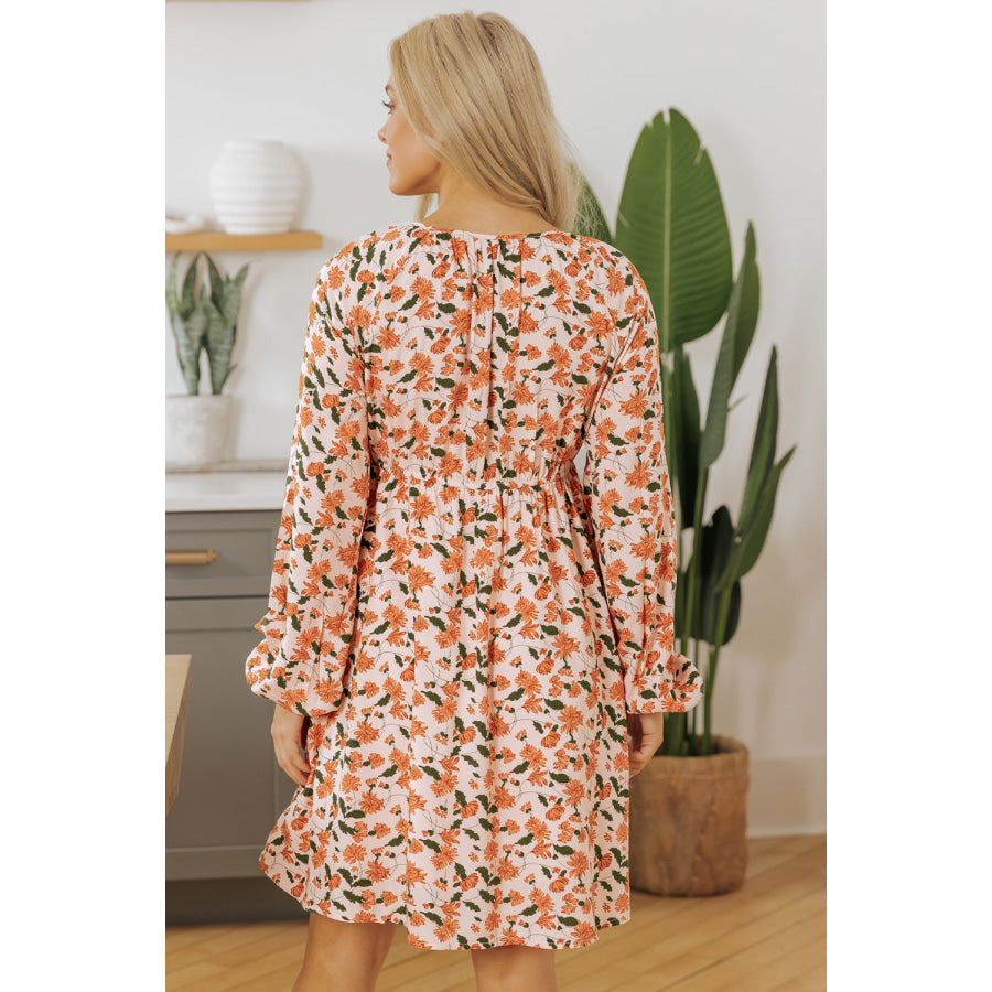 Black Floral Deep V Neck Smocked Bust Bubble Sleeve Babydoll Dress Dresses/Mini Dresses