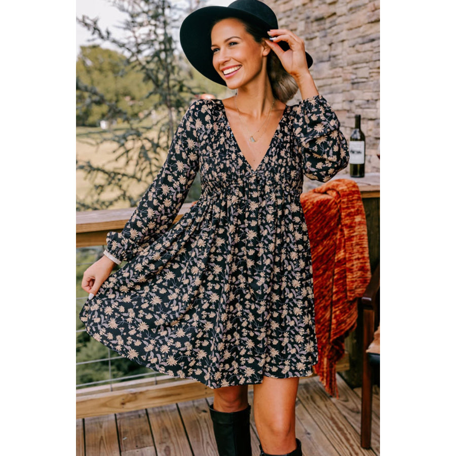 Black Floral Deep V Neck Smocked Bust Bubble Sleeve Babydoll Dress Dresses/Mini Dresses