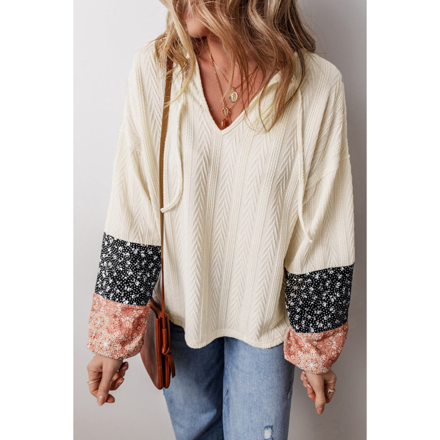 Black Floral Patchwork Textured Knit Drawstring V Neck Blouse Tops/Blouses & Shirts