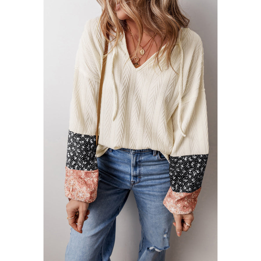 Black Floral Patchwork Textured Knit Drawstring V Neck Blouse Tops/Blouses & Shirts