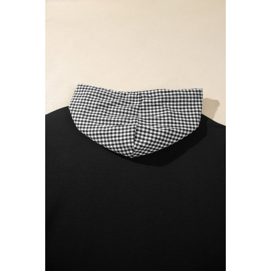 Black Hooded Gingham Paneling Chest Patch Pocket Long Sleeve Plus Size Blouse Plus Size/Plus Size Tops/Plus Size Long Sleeve Tops