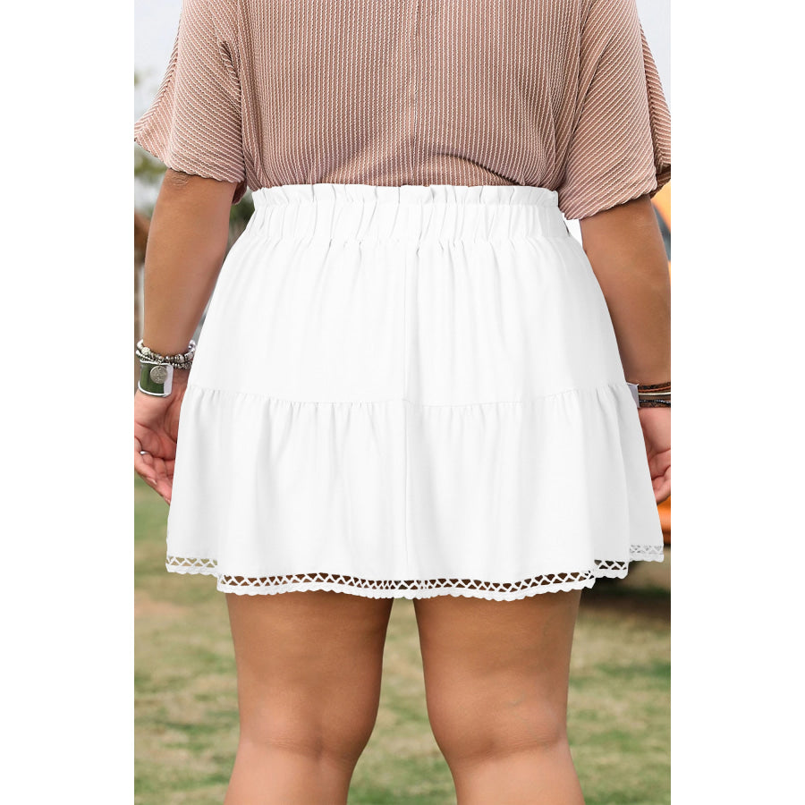 Black Plus Size Frilled Elastic Waist Lace Trim Boho Ruffled Shorts Plus Size/Plus Size Bottoms