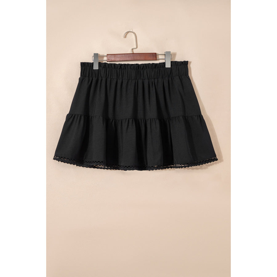 Black Plus Size Frilled Elastic Waist Lace Trim Boho Ruffled Shorts Plus Size/Plus Size Bottoms