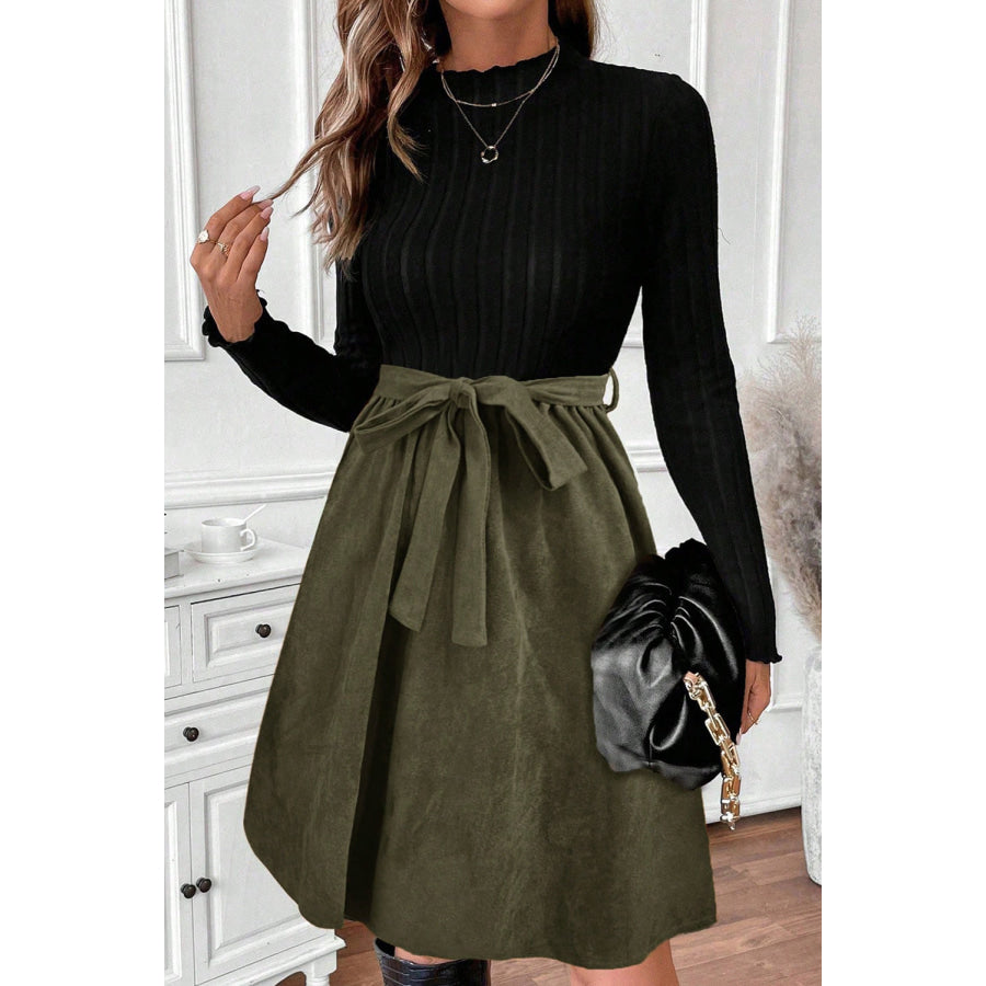 Black Ribbed Knit Slim Bodice Contrast Flared Skirt Patchwork Belted Dress Dresses/Mini Dresses