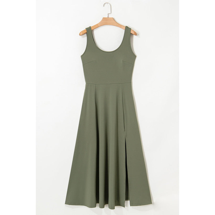Black Sleeveless Scoop Neck Flared Split Midi Dress Dresses/Midi Dresses