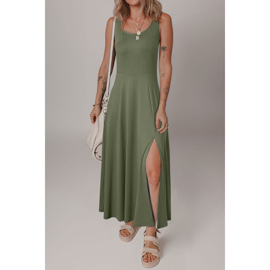 Black Sleeveless Scoop Neck Flared Split Midi Dress Dresses/Midi Dresses