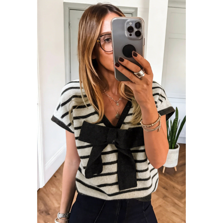 Black Stripe Bow Applique Short Sleeve Sweater Sweaters & Cardigans/Short Sleeve Sweaters