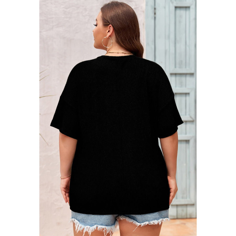 Black Textured V-Neck Dropped Shoulder Plus T-Shirt Plus Size/Plus Size Tops/Plus Size Tops & Tees