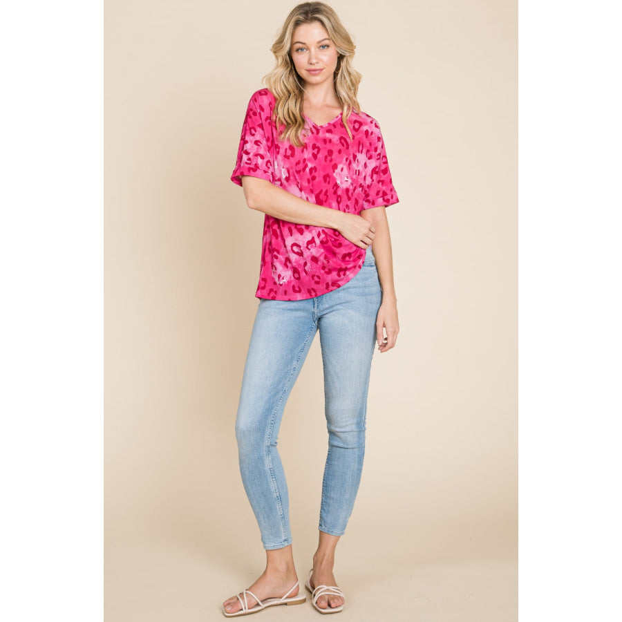 BOMBOM Leopard V-Neck Short Sleeve T-Shirt Apparel and Accessories