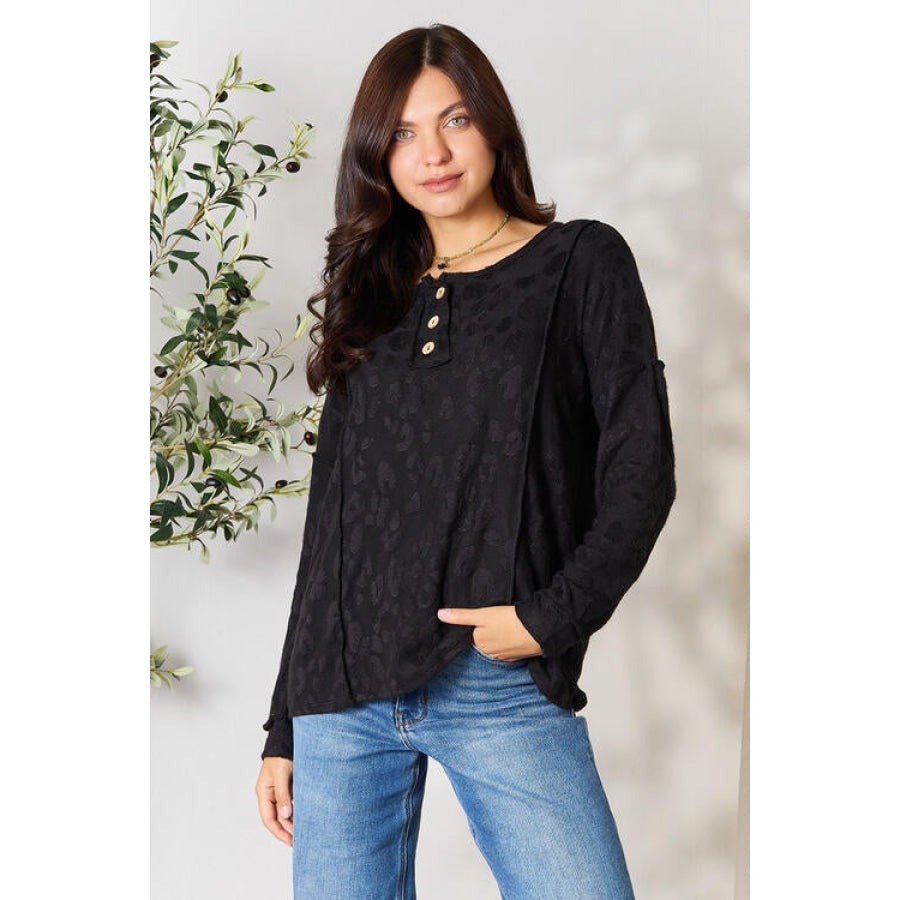 BOMBOM Textured Exposed Seam Buttoned Blouse Black / S