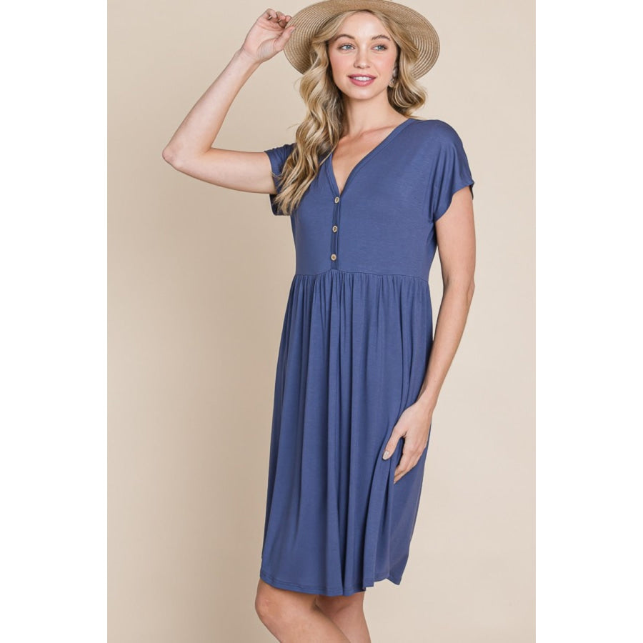 BOMBOM V-Neck Short Sleeve Dress Apparel and Accessories