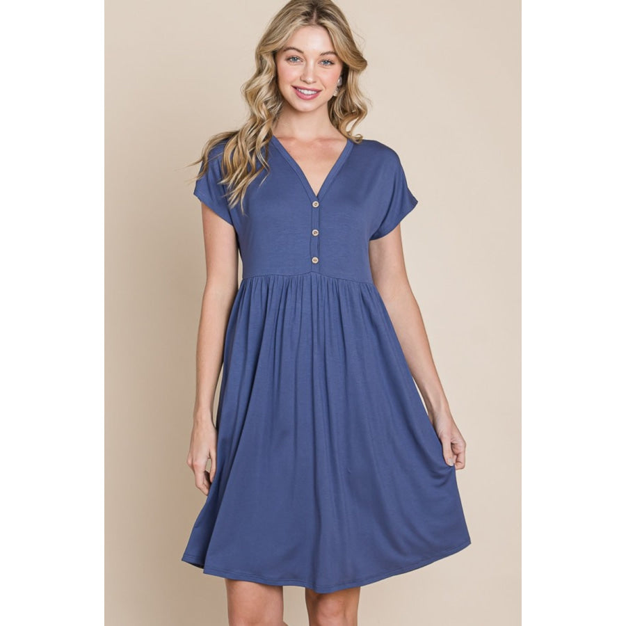 BOMBOM V-Neck Short Sleeve Dress Apparel and Accessories