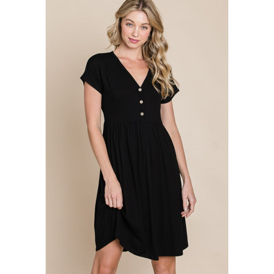 BOMBOM V-Neck Short Sleeve Dress Apparel and Accessories