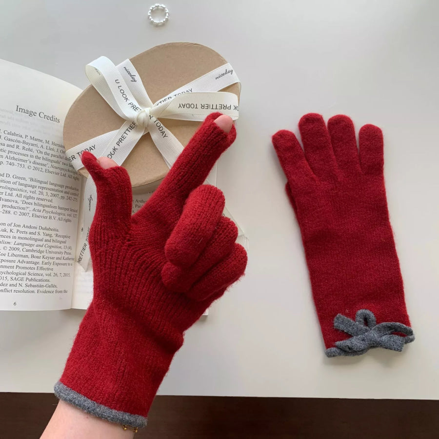 Bow-Decorated Knit Gloves Apparel and Accessories