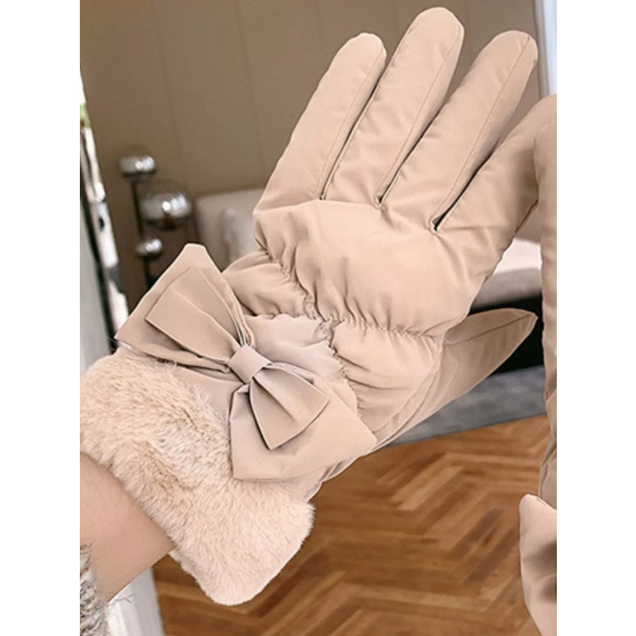 Bow-Decorated Plush Cuff Gloves Apparel and Accessories