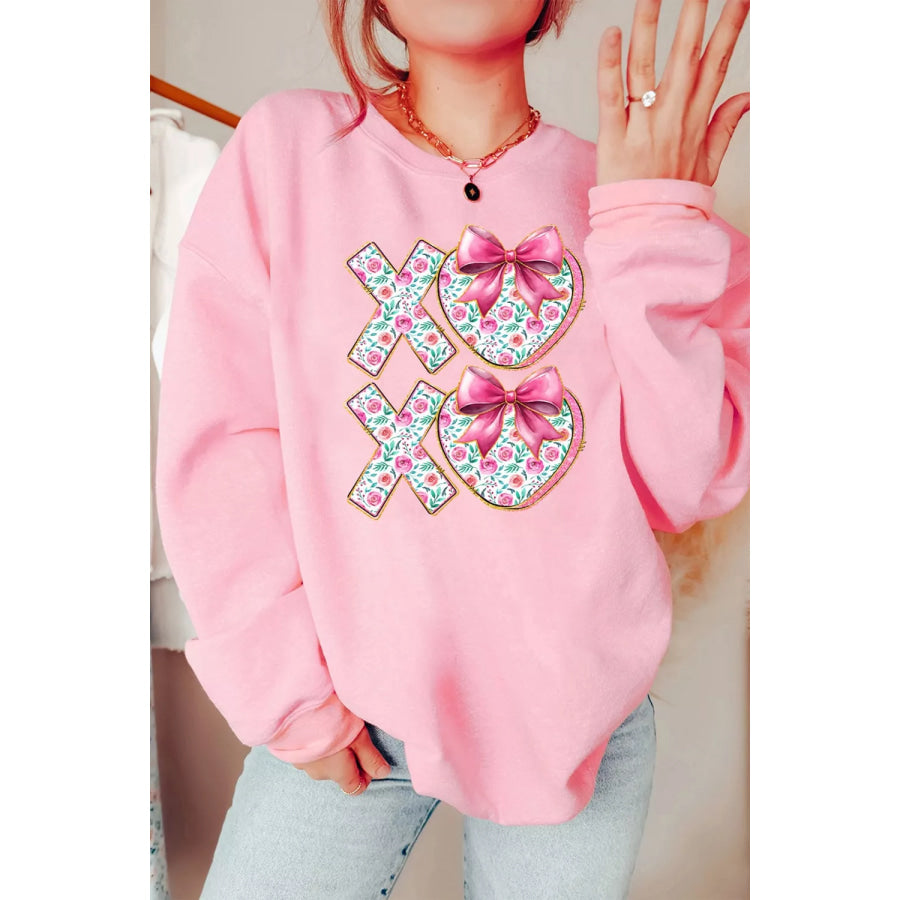 Bow Floral Printed Valentines Day XOXO Sweatshirt Apparel and Accessories