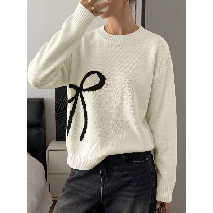 Bow Graphic Round Neck Sweater Off-white / S Apparel and Accessories