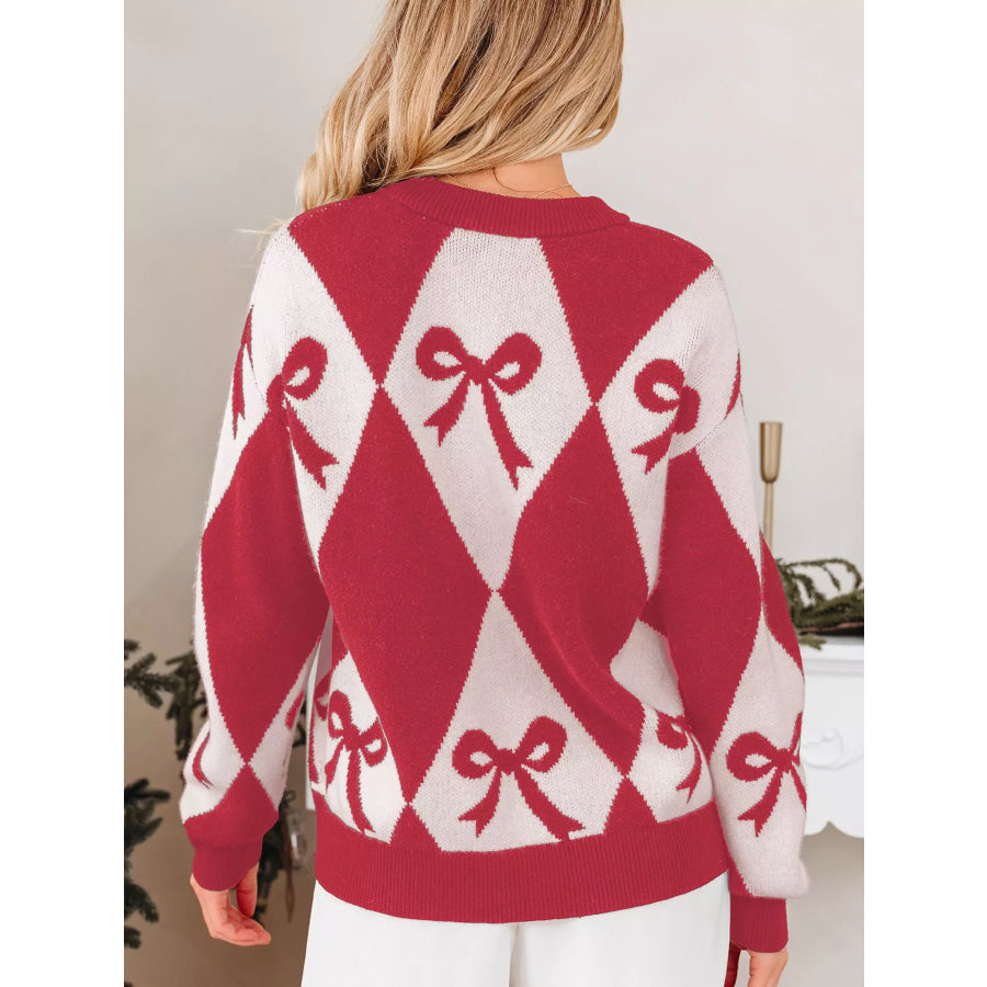 Bow Print 2-Tone Rhombus Knit Loose Sweater Apparel and Accessories