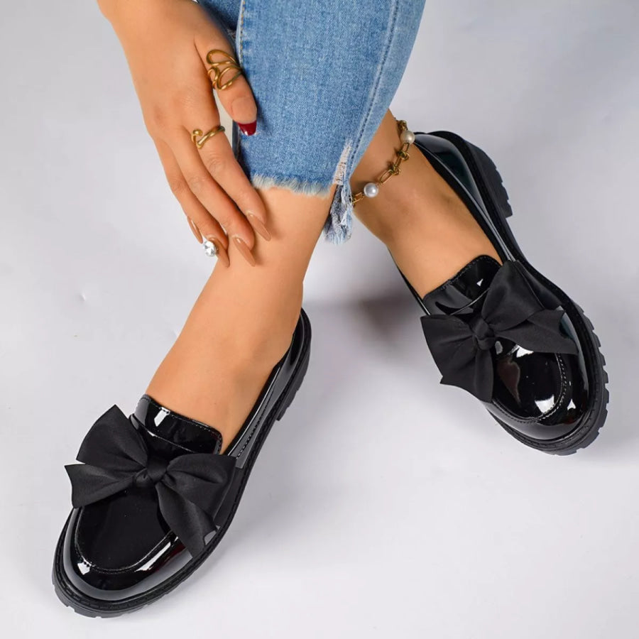 Bow Round Toe Loafers Black / 36 Apparel and Accessories