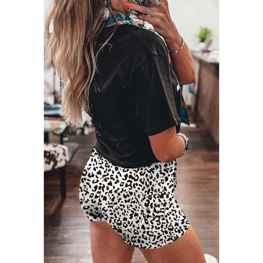 Brown Leopard Print Button Overlap Denim Shorts Bottoms/Denim Shorts