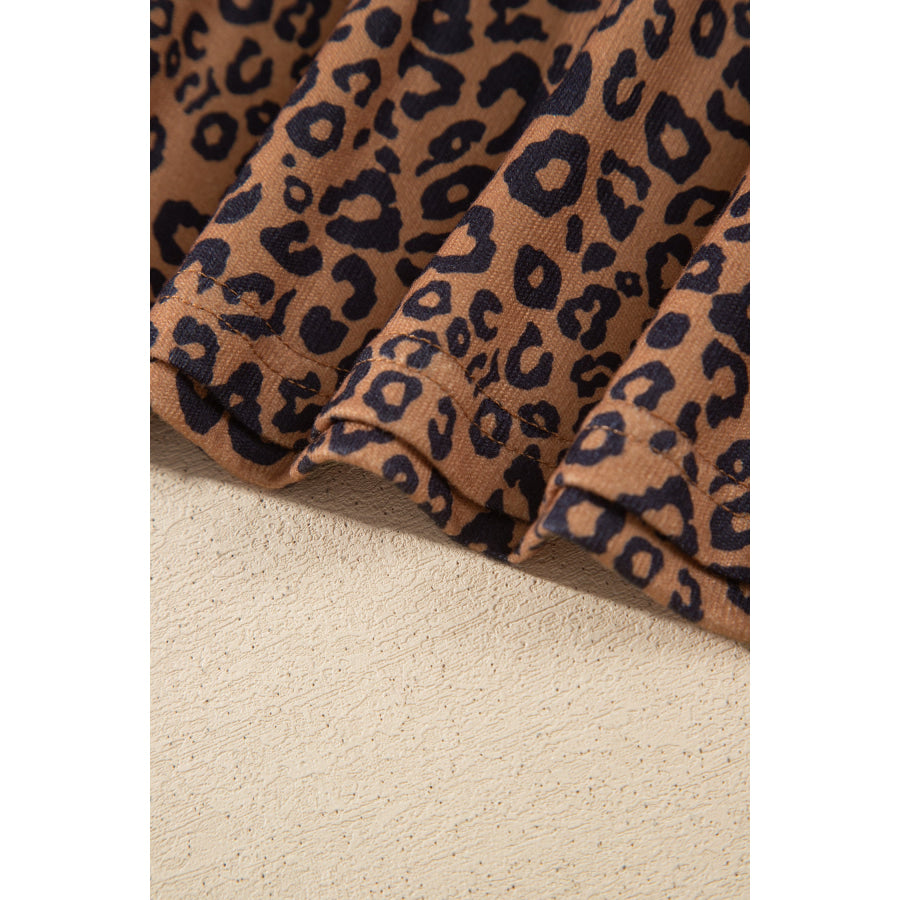 Brown Leopard Print Long Sleeve Henley Top Elastic Waist Shorts 2pcs Outfit Two Piece Sets/Short Sets