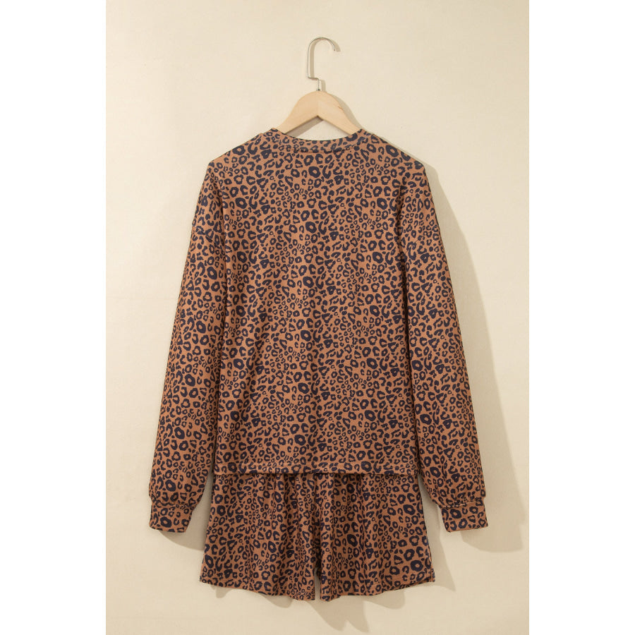Brown Leopard Print Long Sleeve Henley Top Elastic Waist Shorts 2pcs Outfit Two Piece Sets/Short Sets