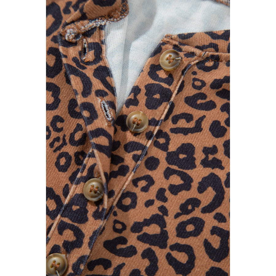 Brown Leopard Print Long Sleeve Henley Top Elastic Waist Shorts 2pcs Outfit Two Piece Sets/Short Sets