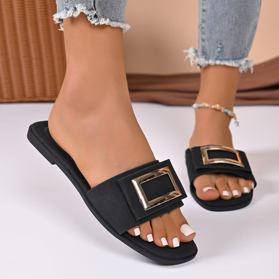 Buckle Decor Open Toe Flat Sandals Black / 35 Apparel and Accessories