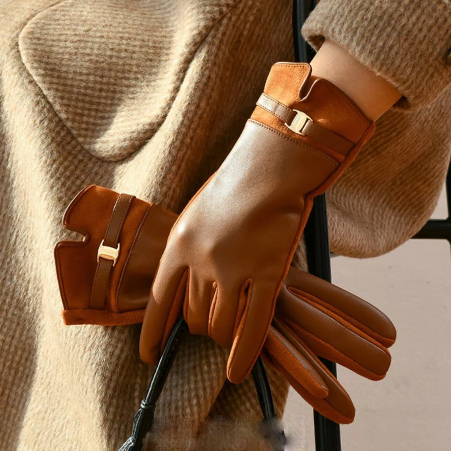 Buckle Detail Gloves Caramel / ONESIZE Apparel and Accessories