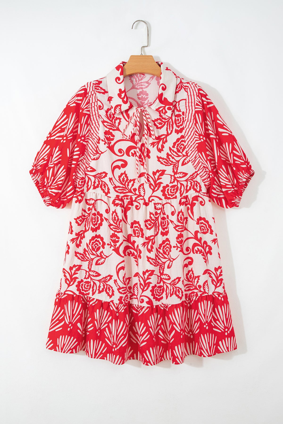 Red Collared V Neck Half Sleeve Loose Flower Mini Dress