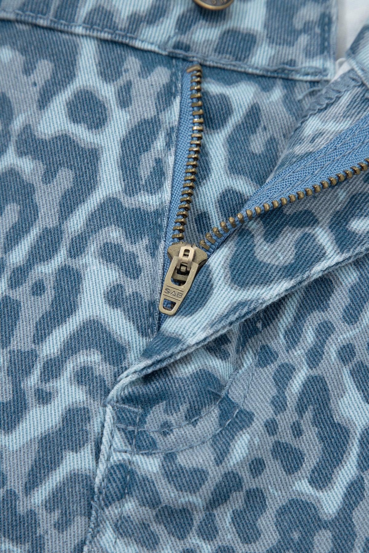 Gray Leopard Frayed Edge Wide Leg High Waist Jeans