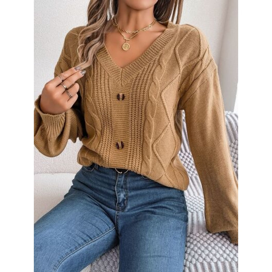 Cable-Knit Buttoned V-Neck Sweater Clothing