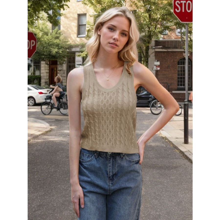 74295740-ad6a-480e-b906-9417fa0a819e-Max