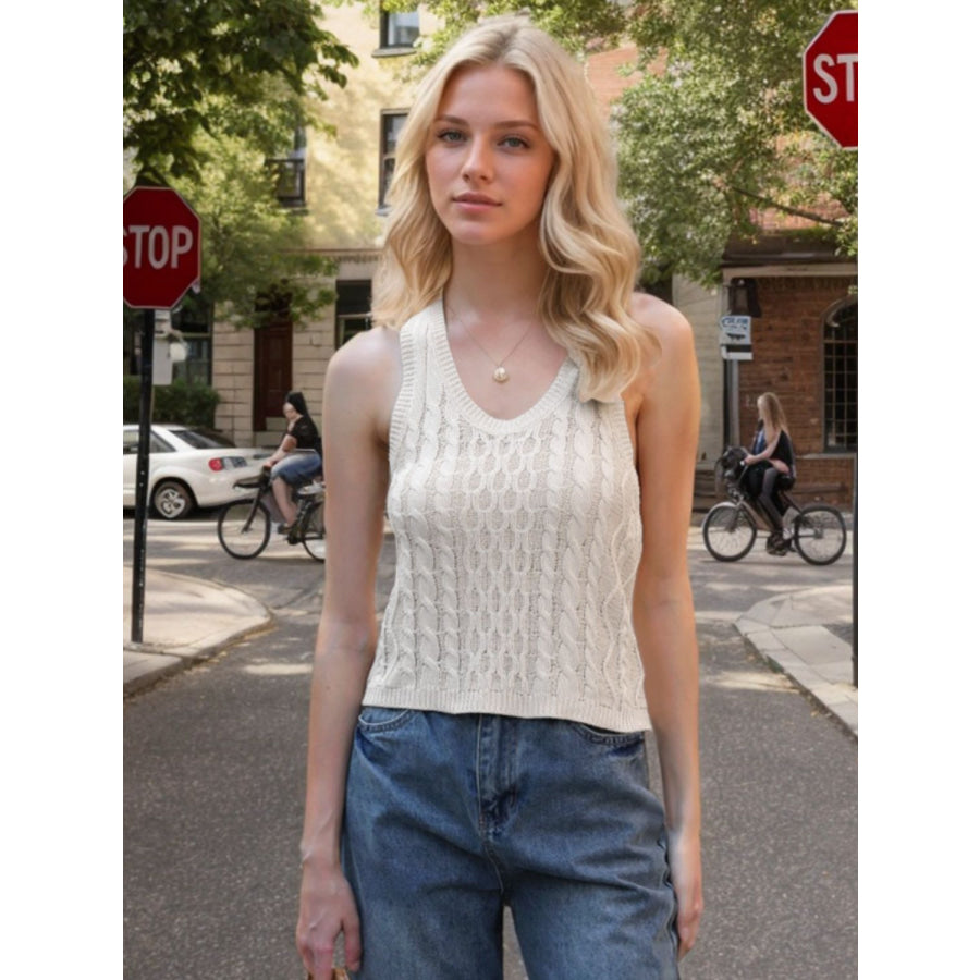 ee2d720f-75f7-449a-bdb6-e6bba5644784-Max