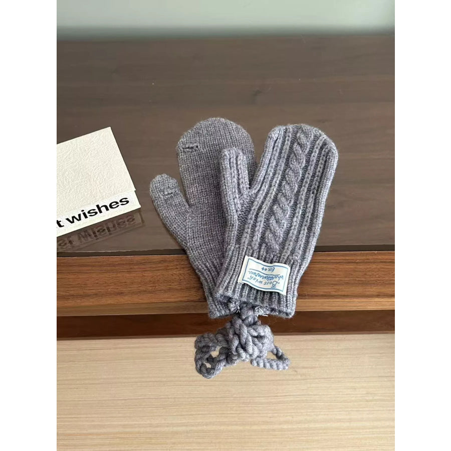 Cable Knit Warm Gloves Gray / One Size Apparel and Accessories