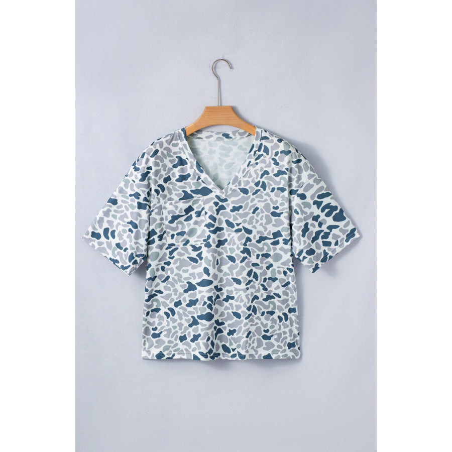 Camo Print V-Neck Pocket T-Shirt Apparel and Accessories