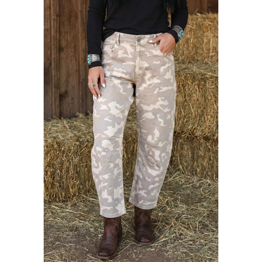 Camouflage Print Pocket Ankle-Length Barrel Jeans Dust Storm / 4 Apparel and Accessories