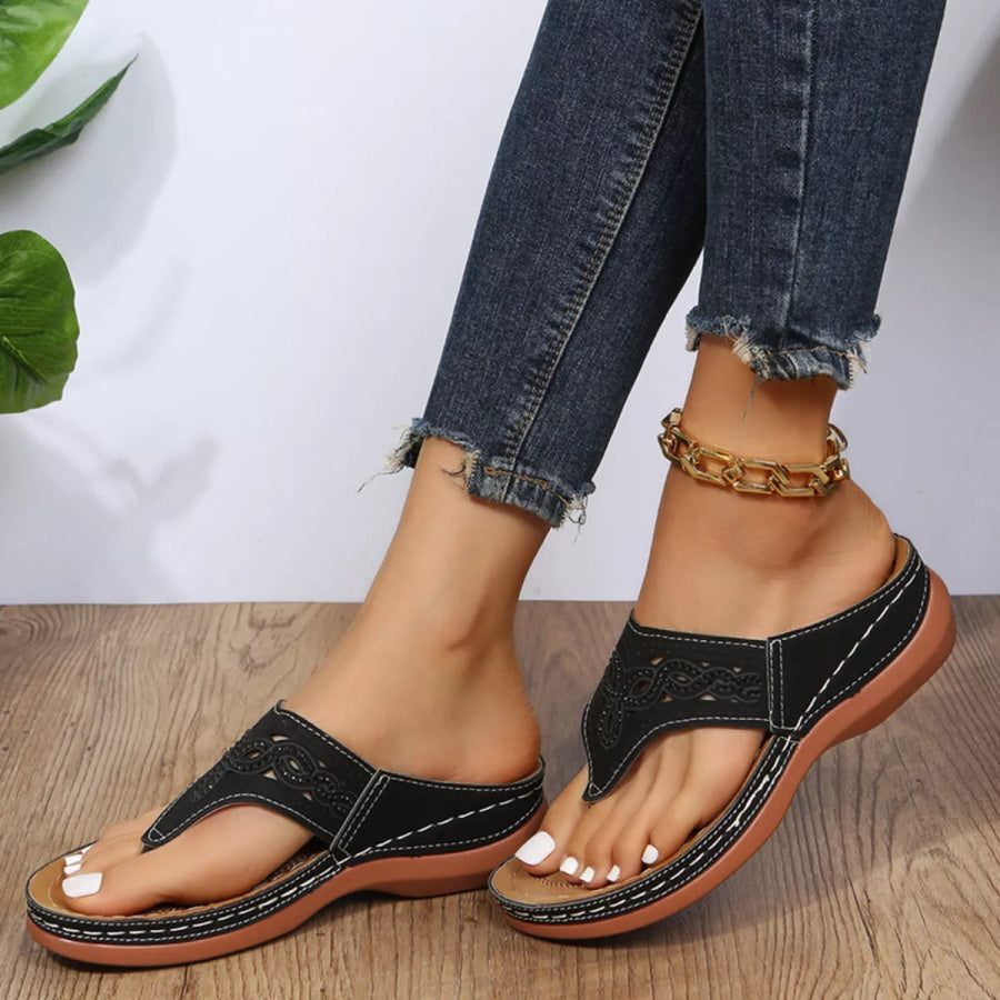 Casual Hollow-Out Thong Sandals Apparel and Accessories