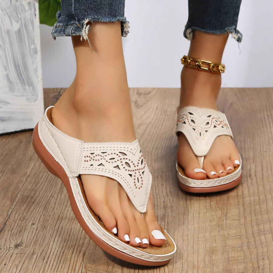 Casual Hollow-Out Thong Sandals Apparel and Accessories