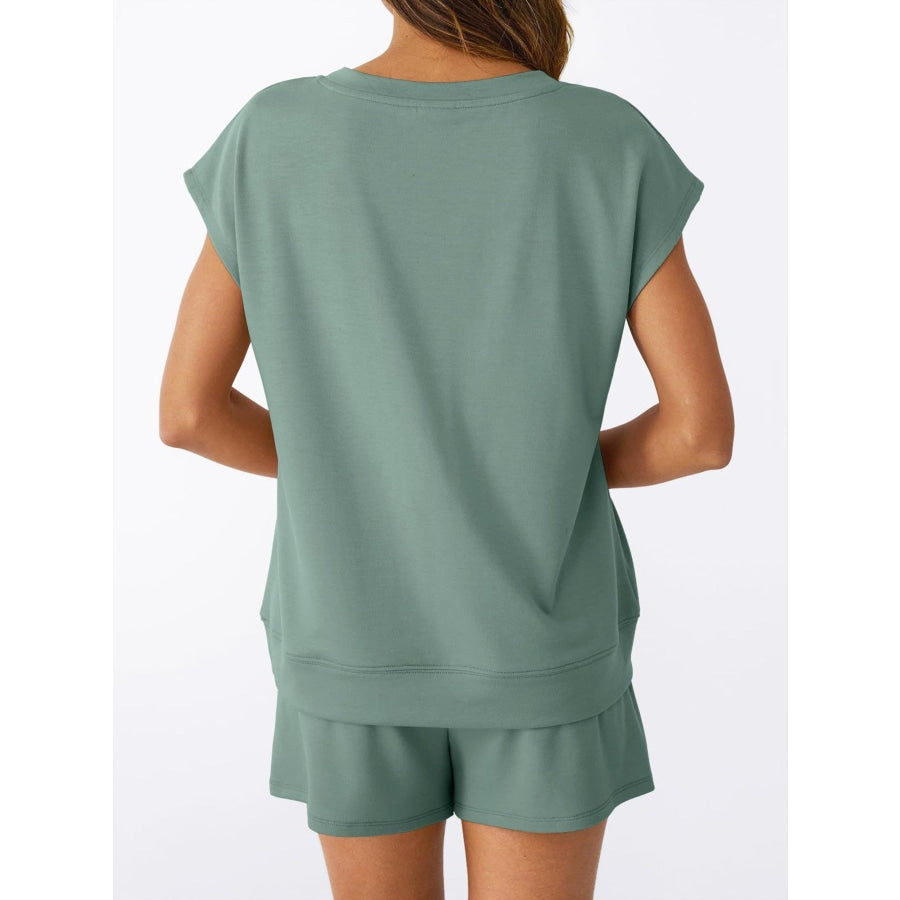 Casual V-Neck T-Shirt and Shorts Set Apparel and Accessories