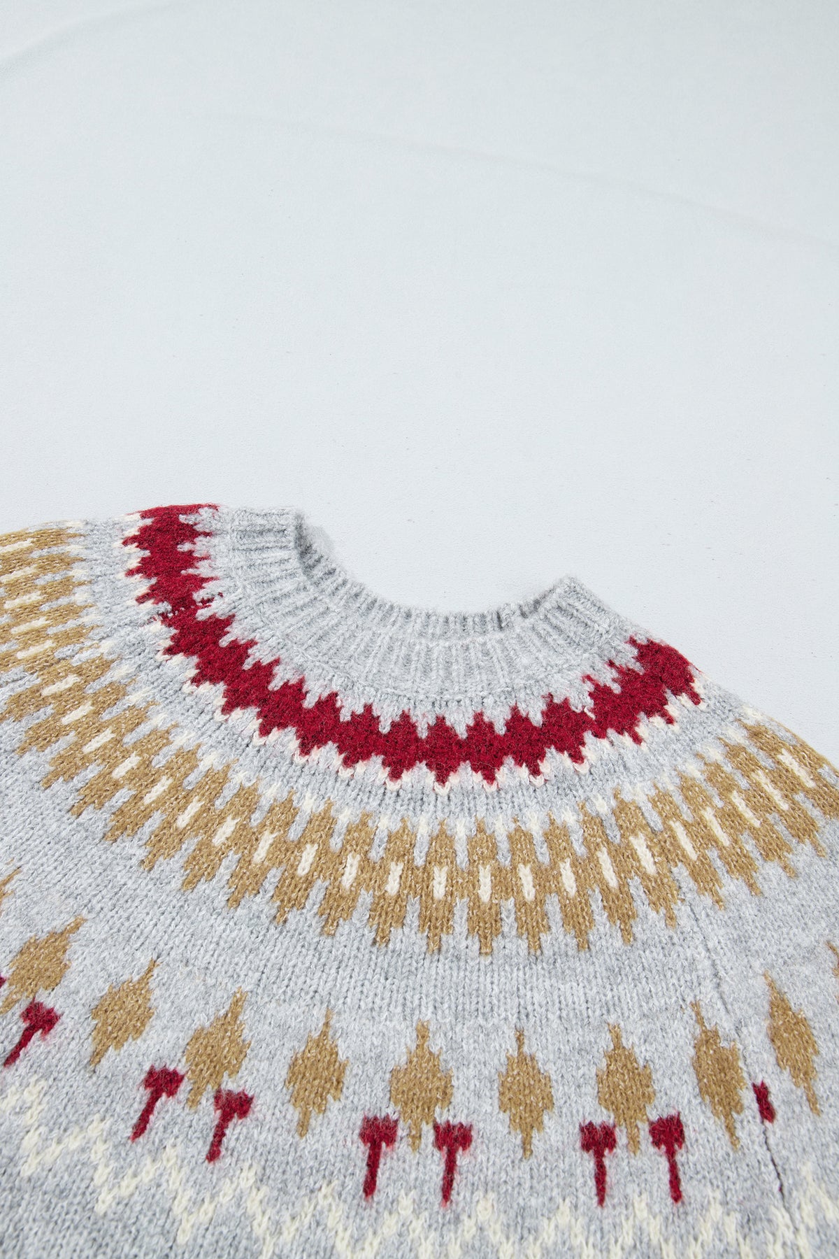 Gray Geometric Detail Round Neck Winter Sweater