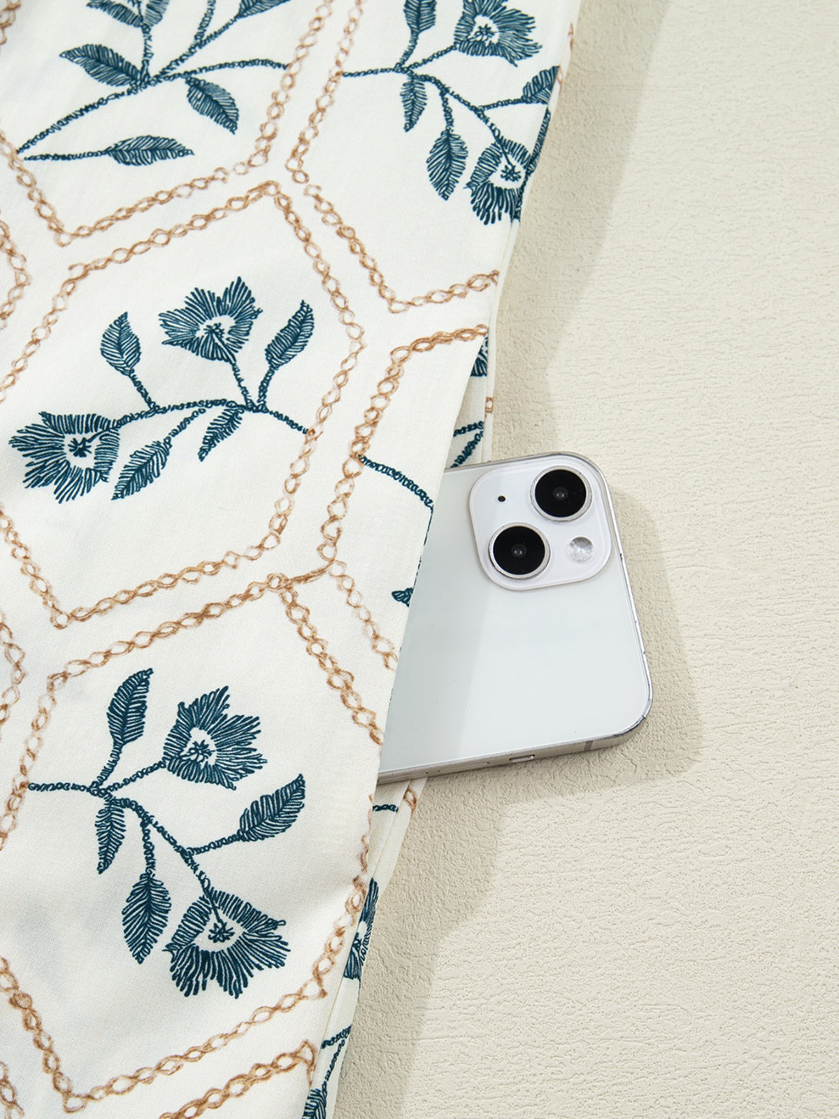 cccf1298-add5-49ae-88b4-9e7fe3b2042e-Max