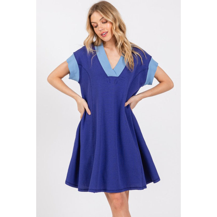 Ces Femme Contrast Trim V-Neck Short Sleeve Dress Apparel and Accessories