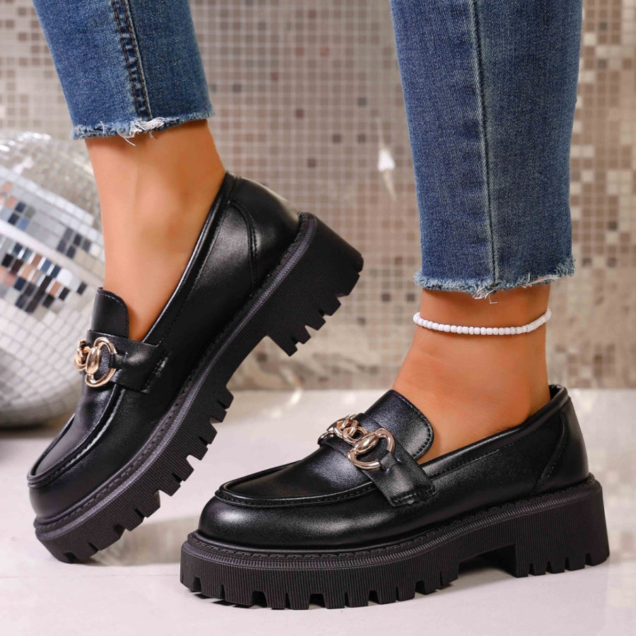 Chain Decor Round Toe Loafers Apparel and Accessories