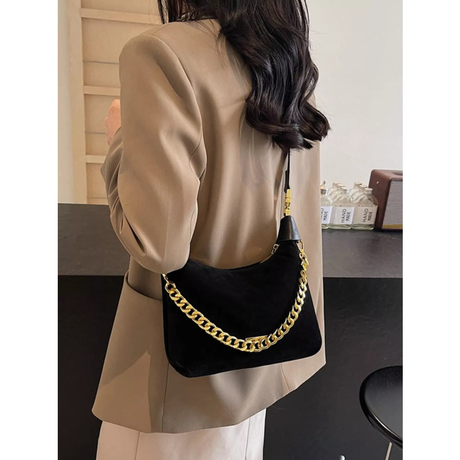 Chain Detail Crossbody Bag Black / onesize Apparel and Accessories
