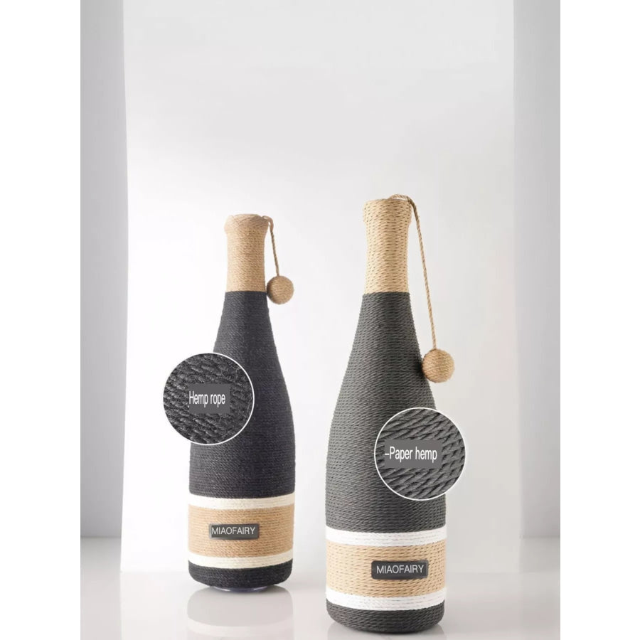 Champagne Bottle Style Cat Scratching Posts Paper Rope (Gray) / One Size Apparel and Accessories