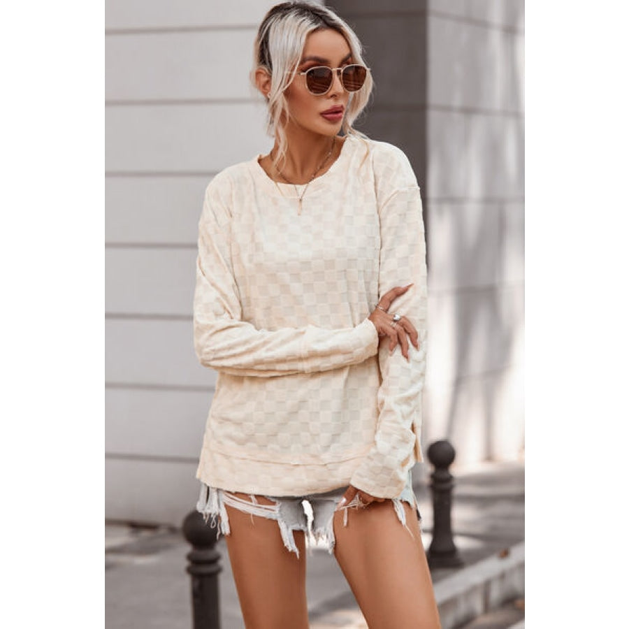 Checkered Round Neck Long Sleeve T-Shirt Apparel and Accessories