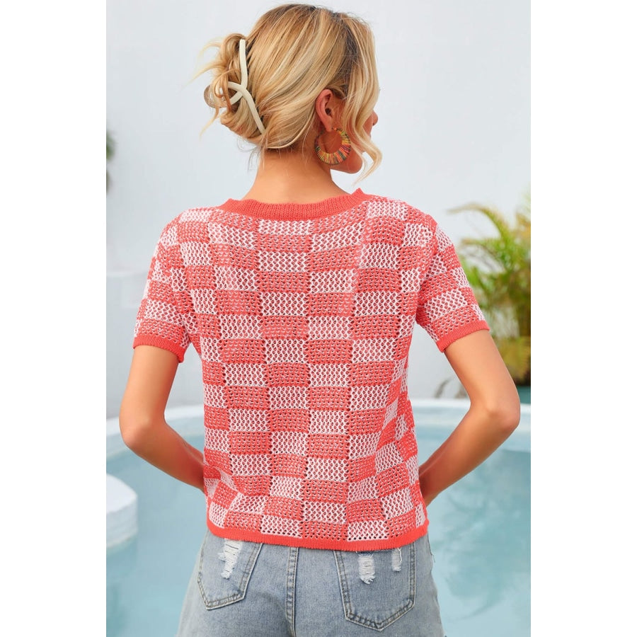 Checkered Short Sleeve Knit Top