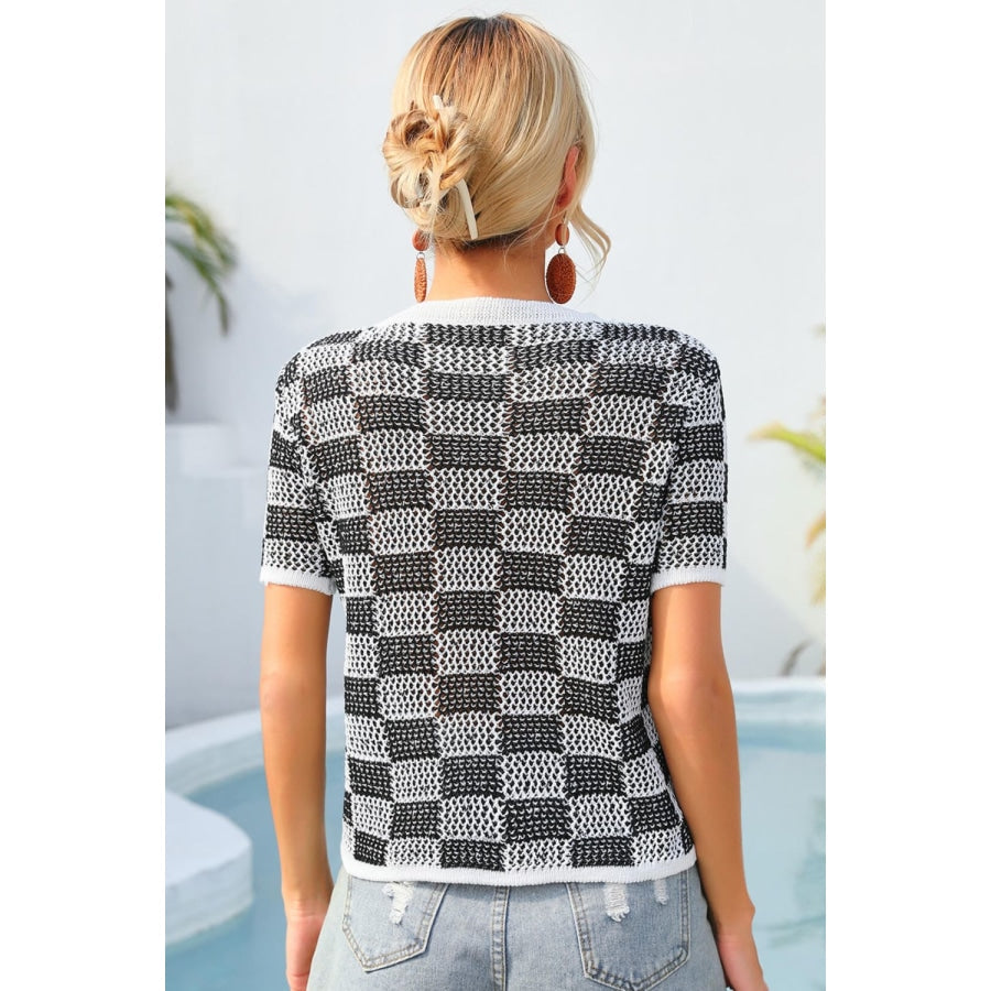 Checkered Short Sleeve Knit Top